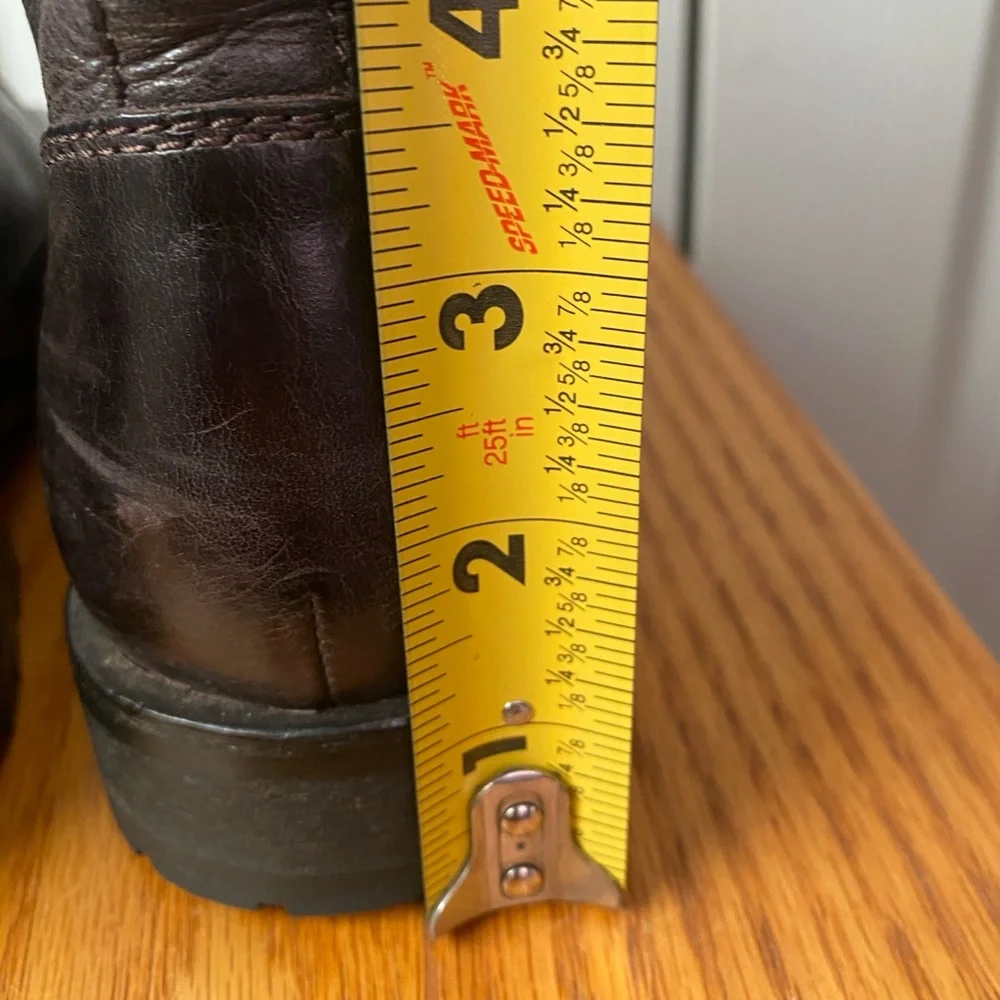 BANANA REPUBLIC Broderick Dark Brown Side Zip Buckle Cap Toe Lace Up Chukka 8‎